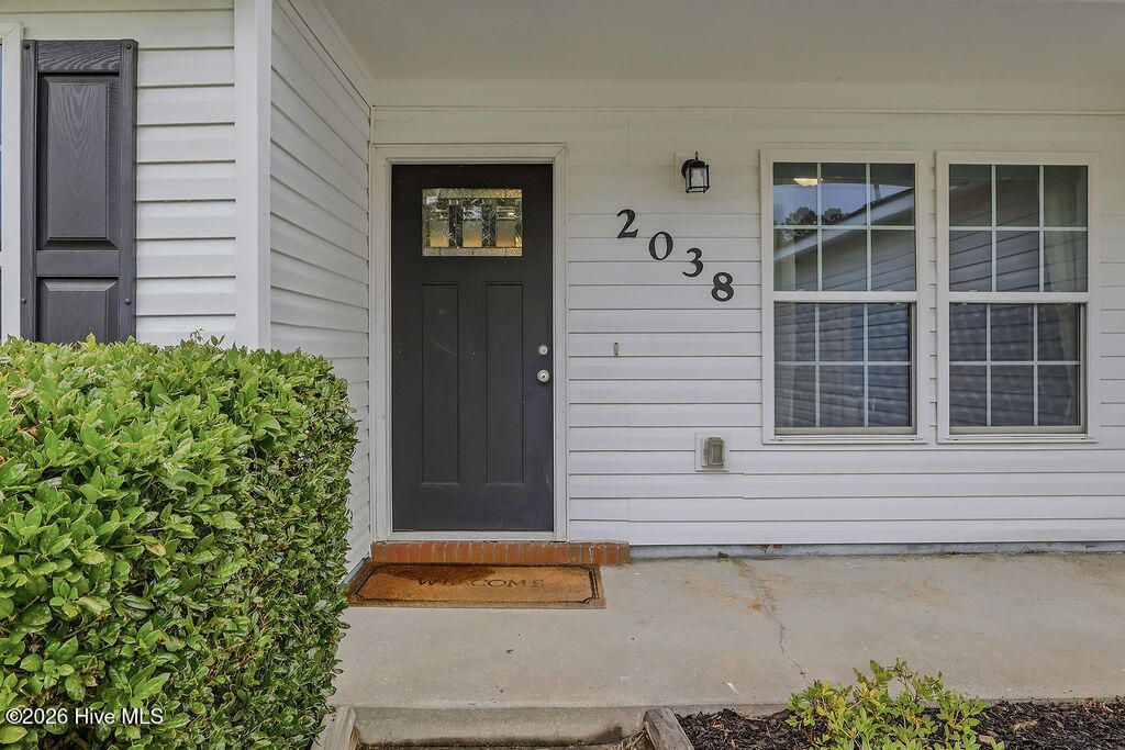 Photo of 2038 Hunters Ridge Drive, Midway Park, NC 28544 (MLS # 100577131)