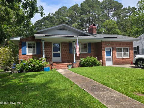 Homes For Sale - 1221 Crescent Drive<br/> Pasquotank County, Elizabeth City, NC 27909