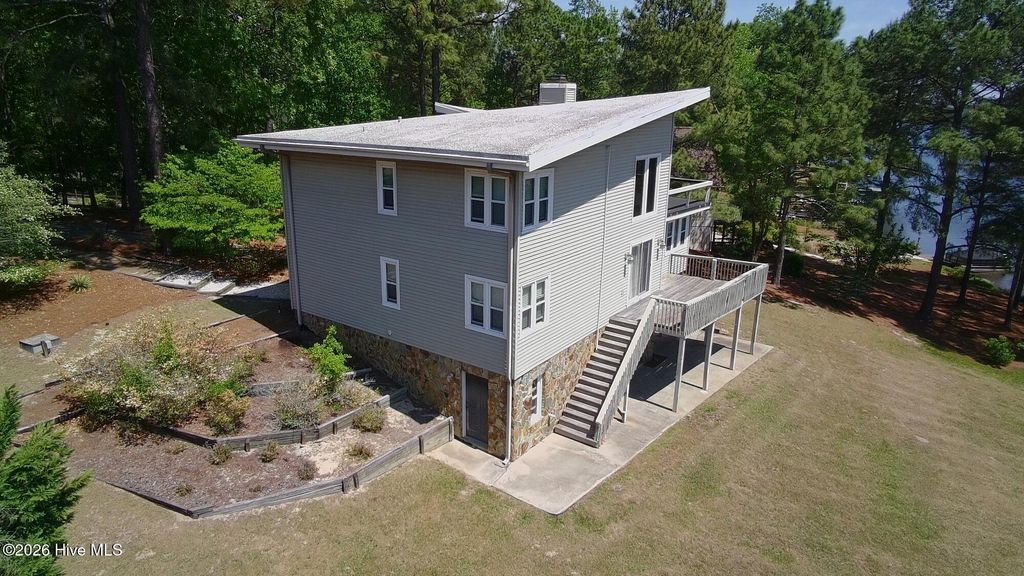 Photo of 139 Pleasant View Lane, West End, NC 27376 (MLS # 100570808)