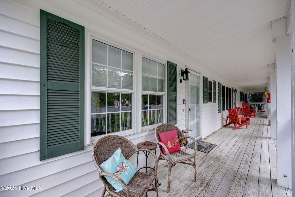Photo of 300 Spencer Farlow Drive #H, Carolina Beach, NC 28428 (MLS # 100531587)
