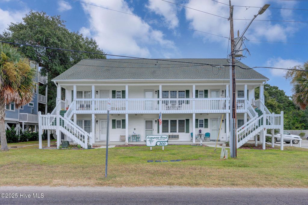 Photo of 300 Spencer Farlow Drive #H, Carolina Beach, NC 28428 (MLS # 100531587)