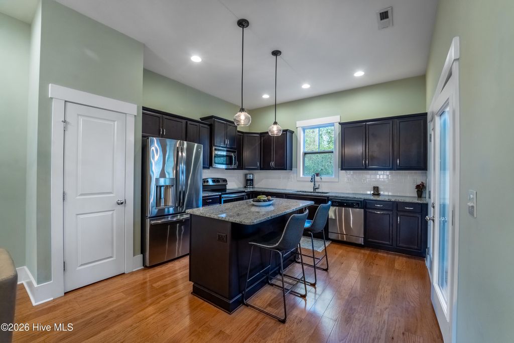 Photo of 1912 Fernwood Way, Wilmington, NC 28409 (MLS # 100564724)