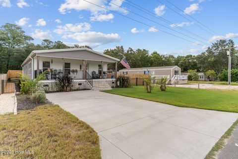 Homes For Sale - 2192 W Tanglewood Drive<br/> Supply, NC 28462