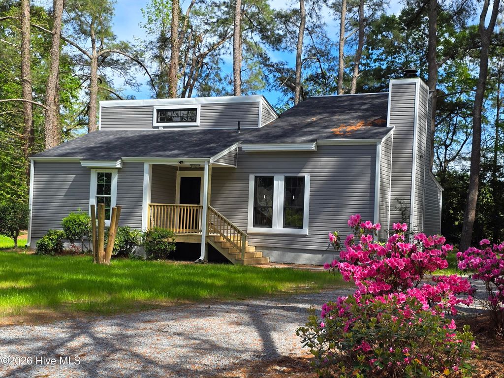 Photo of 506 River Hill Drive, Greenville, NC 27858 (MLS # 100565319)