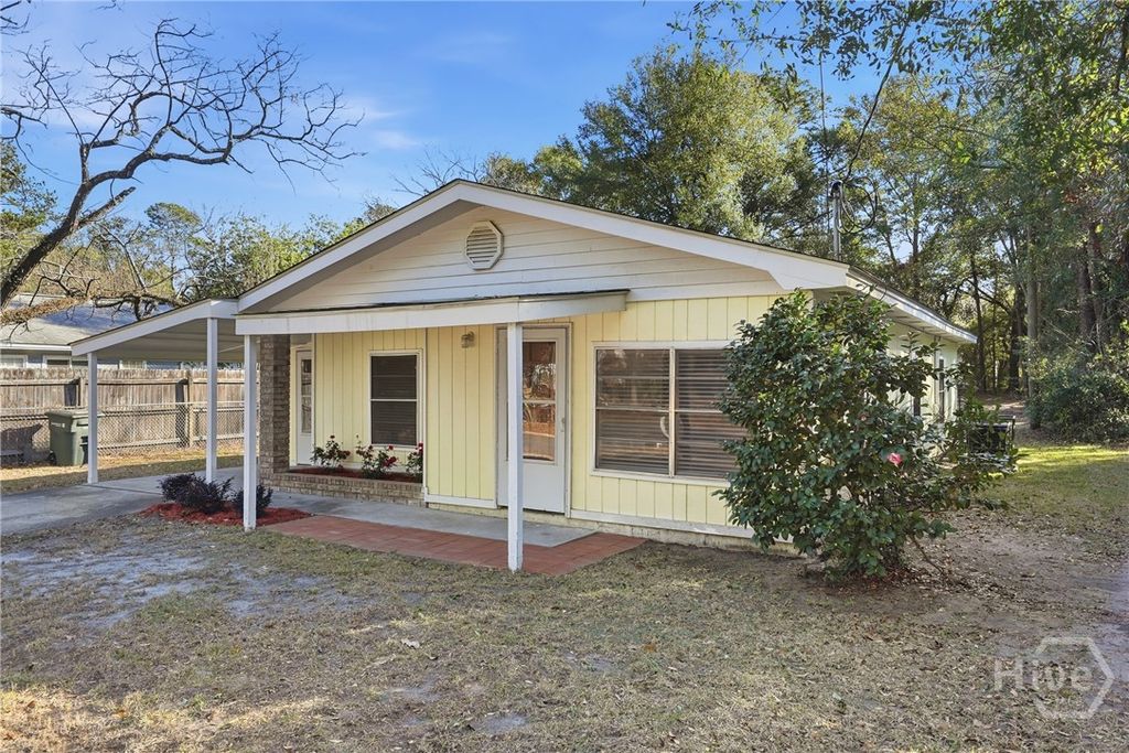 Photo of 3308 Helen Street, Savannah, GA 31404 (MLS # SA347094)