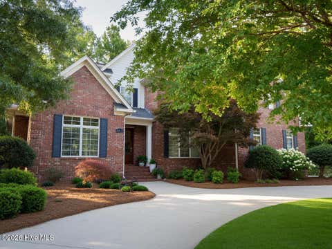 Homes For Sale - 815 Kensington Drive<br/> Greenville, NC 27858