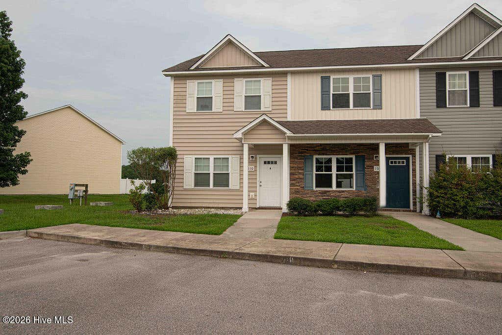 Photo of 110 Justice Farm Drive, Sneads Ferry, NC 28460 (MLS # 100593039)