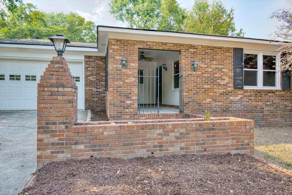 Photo of 205 Hillbrook Drive, Martinez, GA 30907 (MLS # 554967)