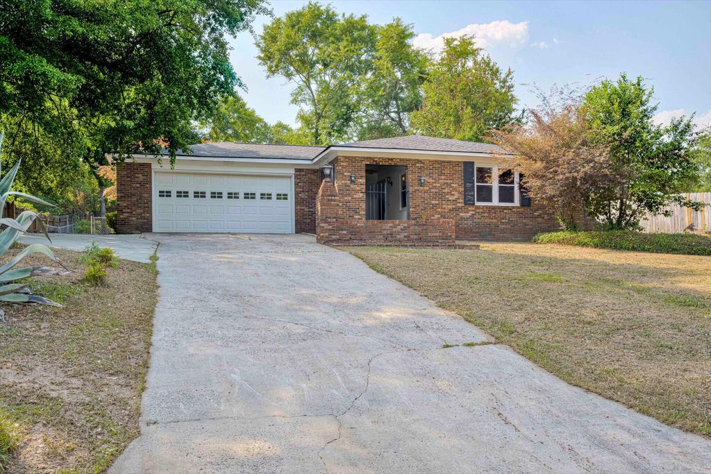 Photo of 205 Hillbrook Drive, Martinez, GA 30907 (MLS # 554967)