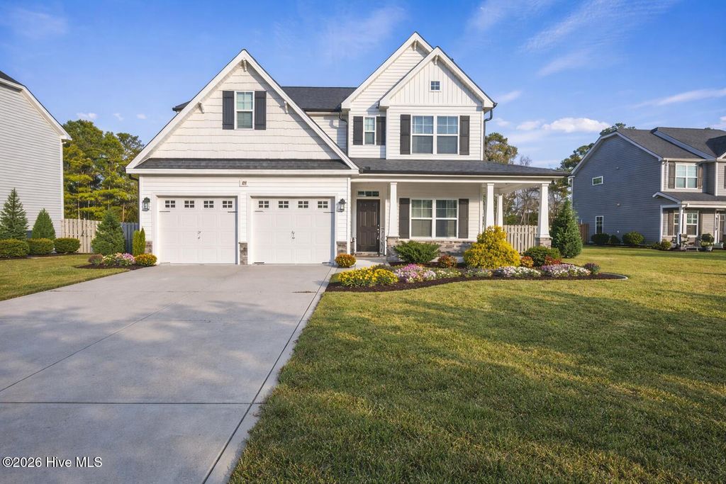 Photo of 129 Evergreen Forest Drive, Sneads Ferry, NC 28460 (MLS # 100554111)