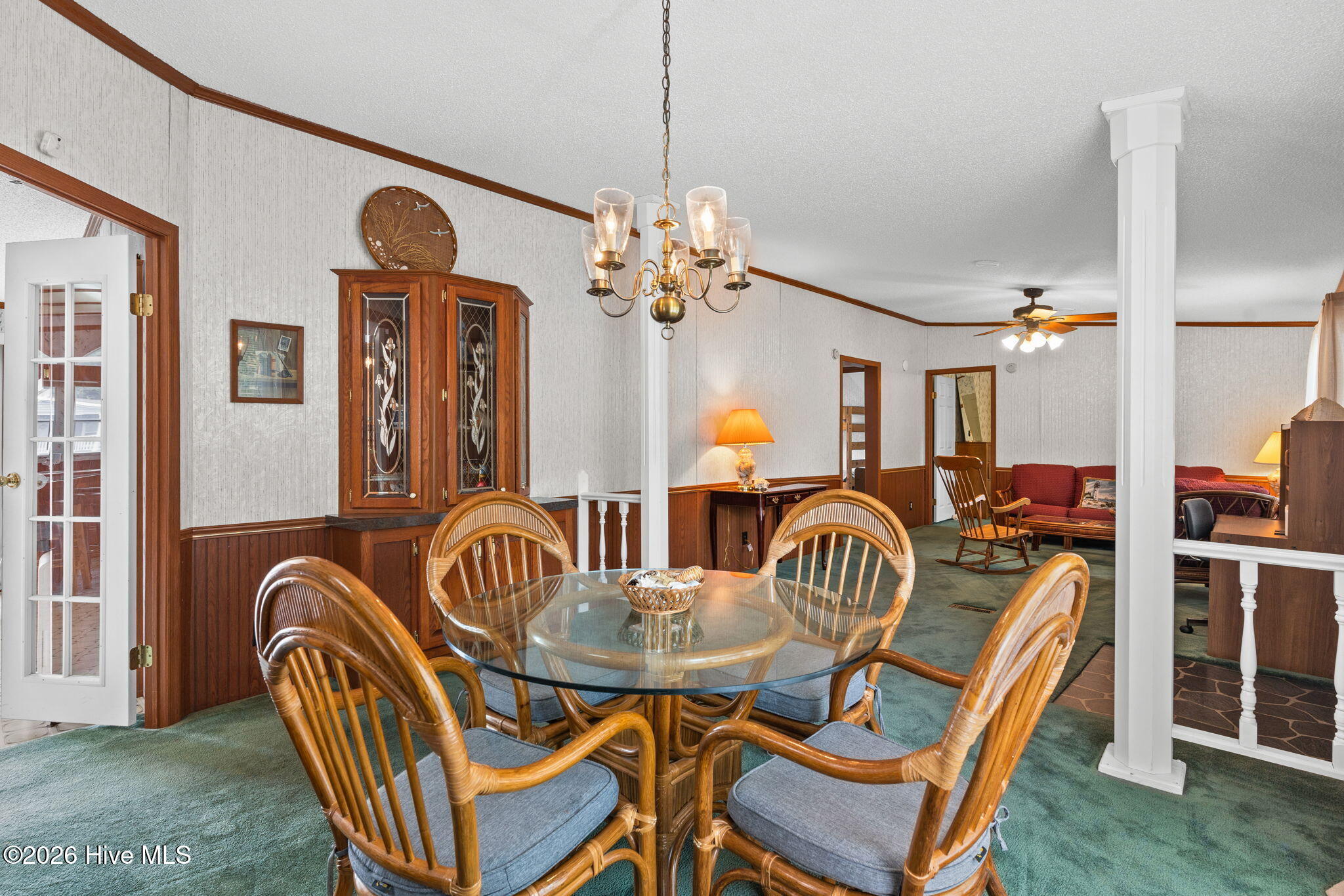 206 Live Oak Drive