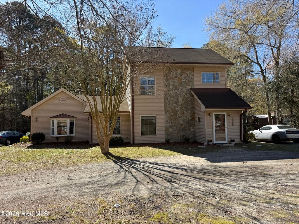 Photo of 12221 Evergreen Lane, Laurinburg, NC 28352 (MLS # 100561027)