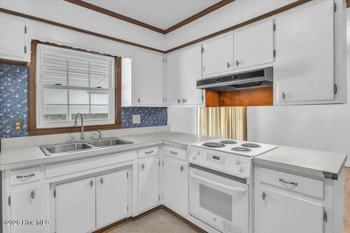 4119 Fairlawn Drive