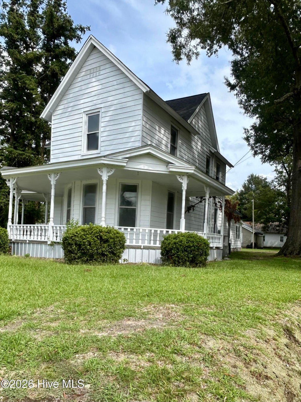 Photo of 414 N Center Street, Mount Olive, NC 28365 (MLS # 100599162)