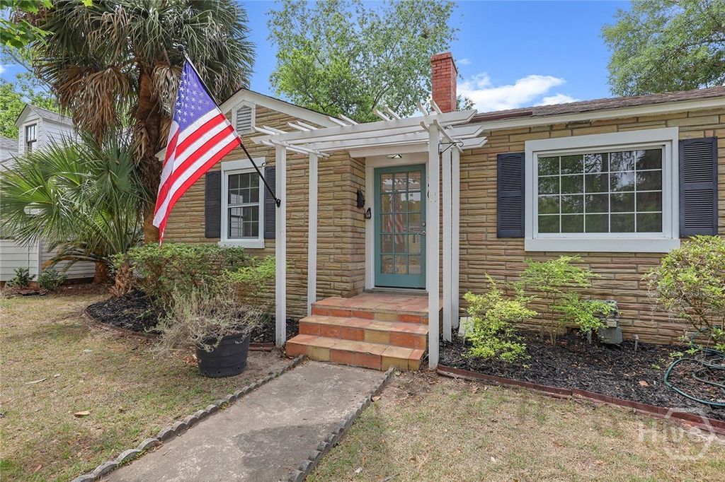 Photo of 1501 E 48th Street, Savannah, GA 31404 (MLS # SA354546)