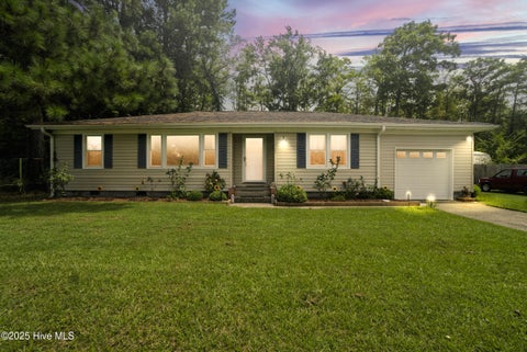 Featured picture for the property 100512580