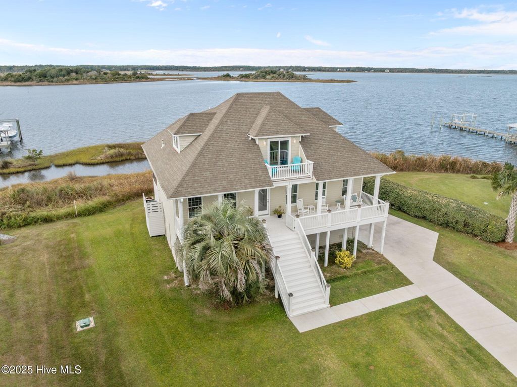 Photo of 3 Osprey Circle, North Topsail Beach, NC 28460 (MLS # 100539453)