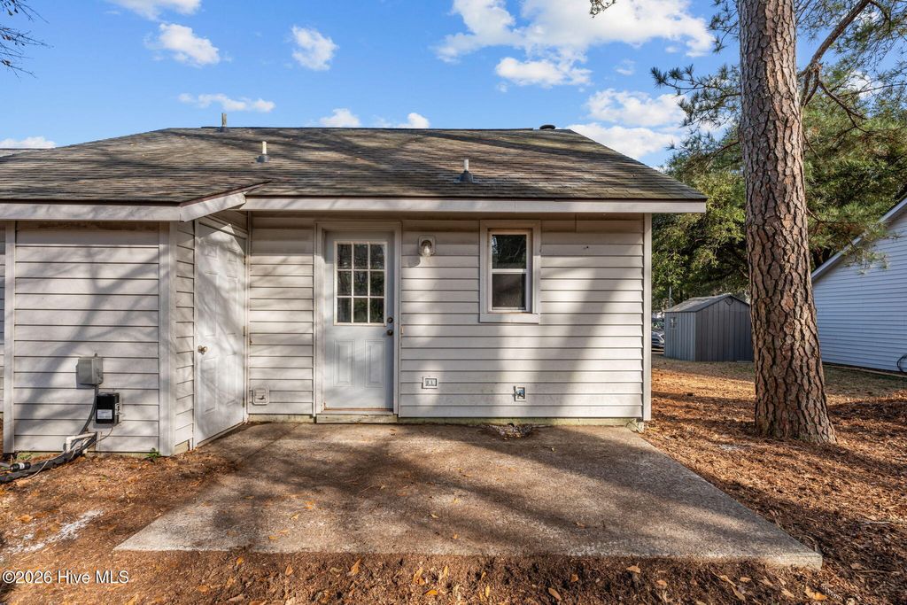 Photo of 1505 Princeton Lane, New Bern, NC 28562 (MLS # 100547992)