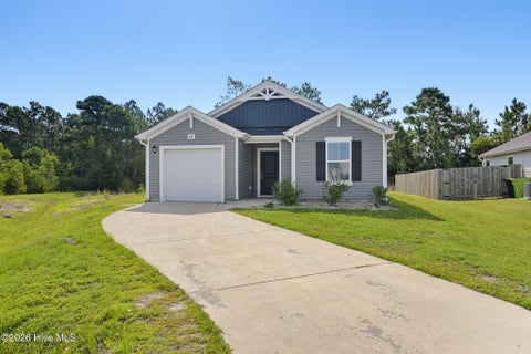 Homes For Rent - 414 Hope Lane<br/> Onslow County, Holly Ridge, NC 28445