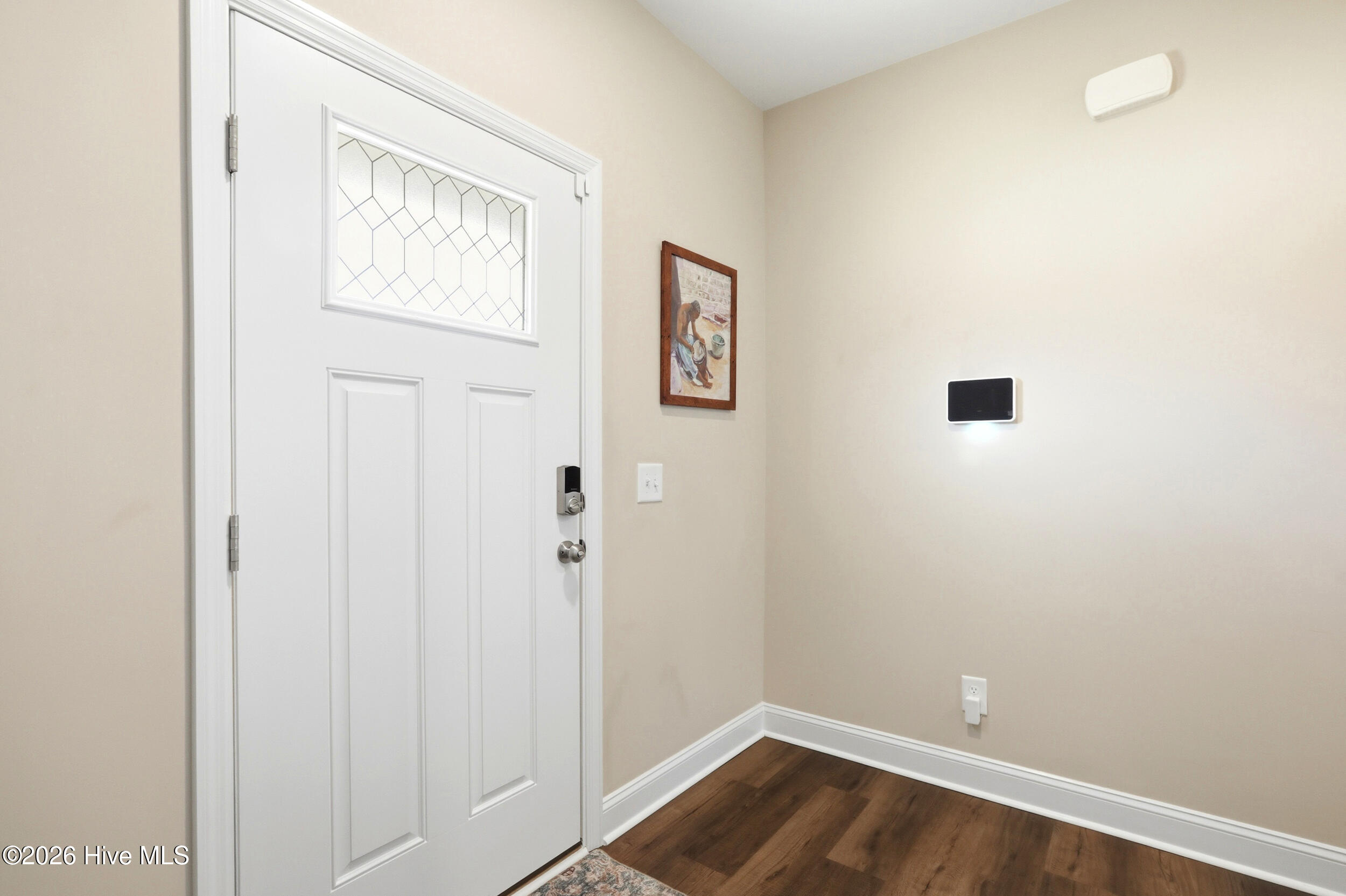 203 Broadleaf Drive