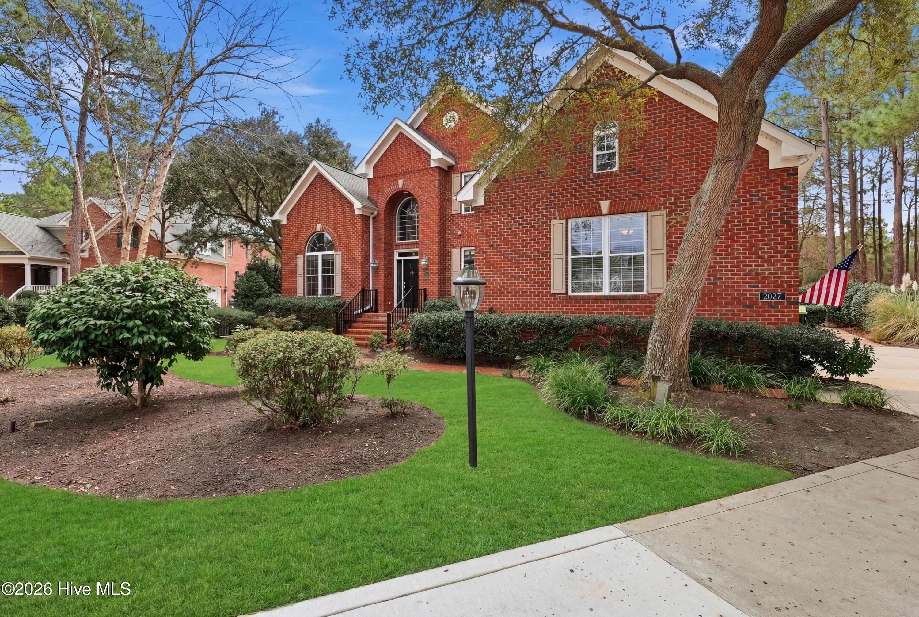 3637 Players Club Drive SE