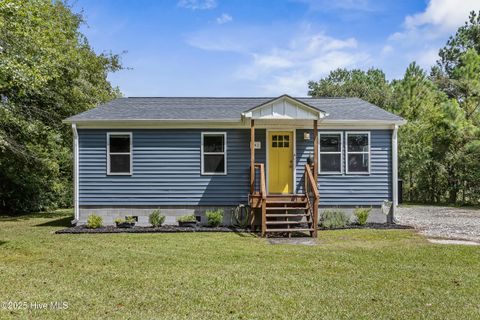 Homes For Sale - 242 Walton Road<br/> Midway Park, NC 28544