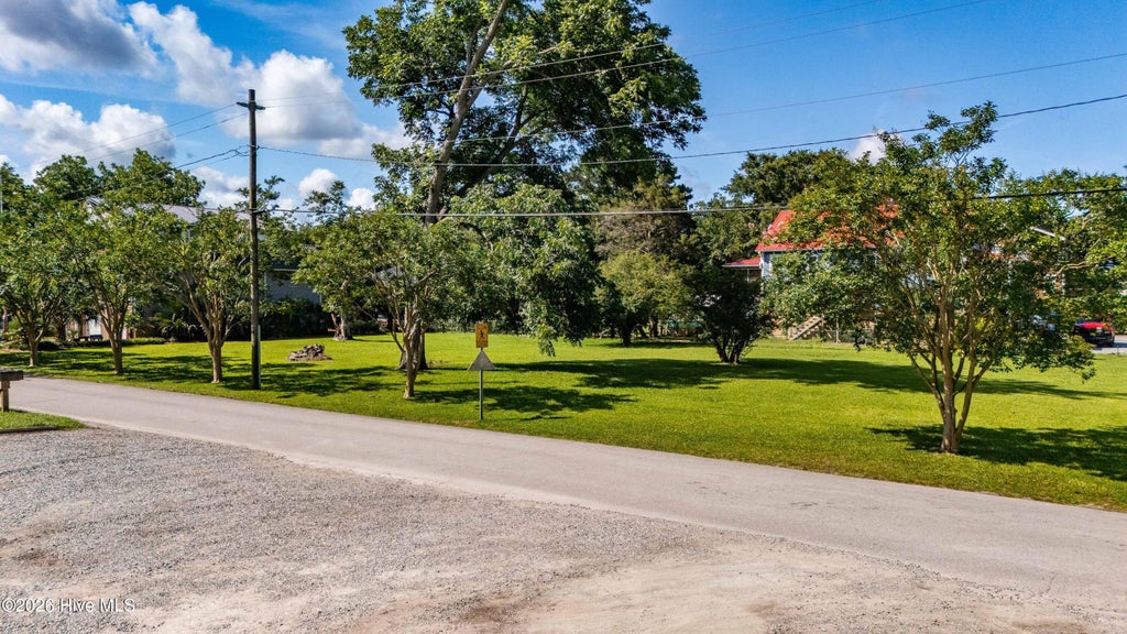 Photo of 410 Broad Street, Oriental, NC 28571 (MLS # 100586504)