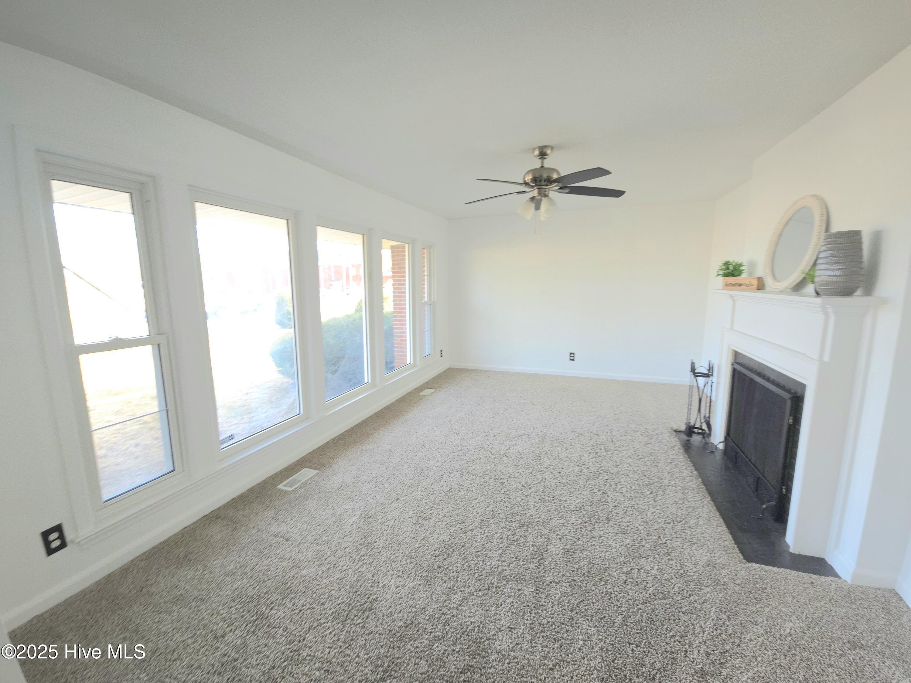 909 Clyde Drive