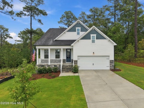 Homes For Sale - 347 Queensferry Lane<br/> Moore County, Aberdeen, NC 28315