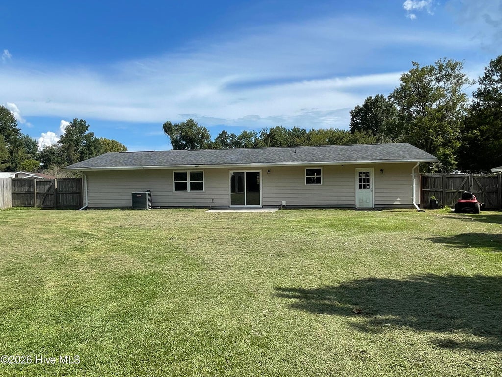 Photo of 104 Timber Lane, Jacksonville, NC 28540 (MLS # 100604001)
