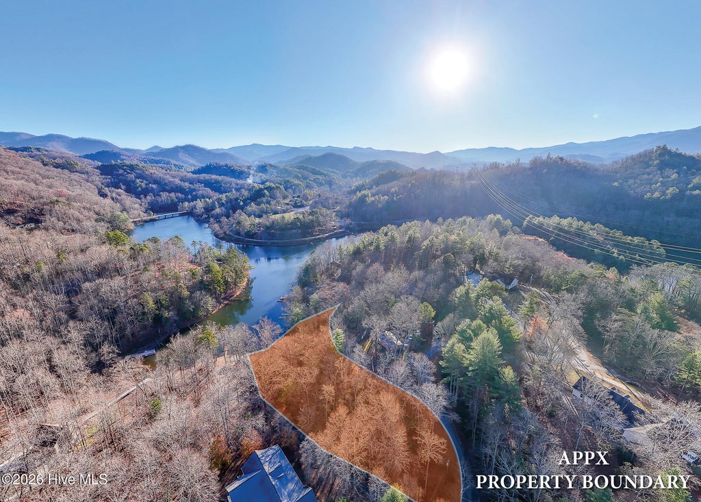 Photo of 810 Castlewood Road, Robbinsville, NC 28771 (MLS # 100606851)