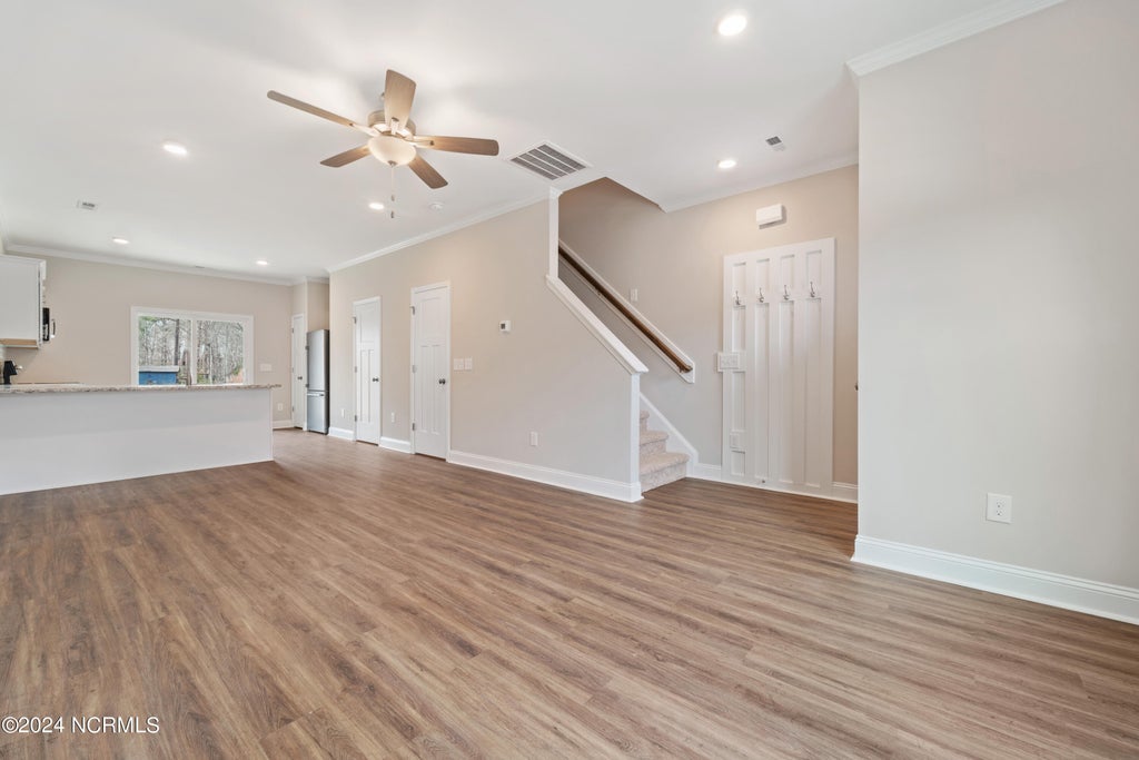 Photo of 611 Jacks Crossing Drive, Hubert, NC 28539 (MLS # 100580945)