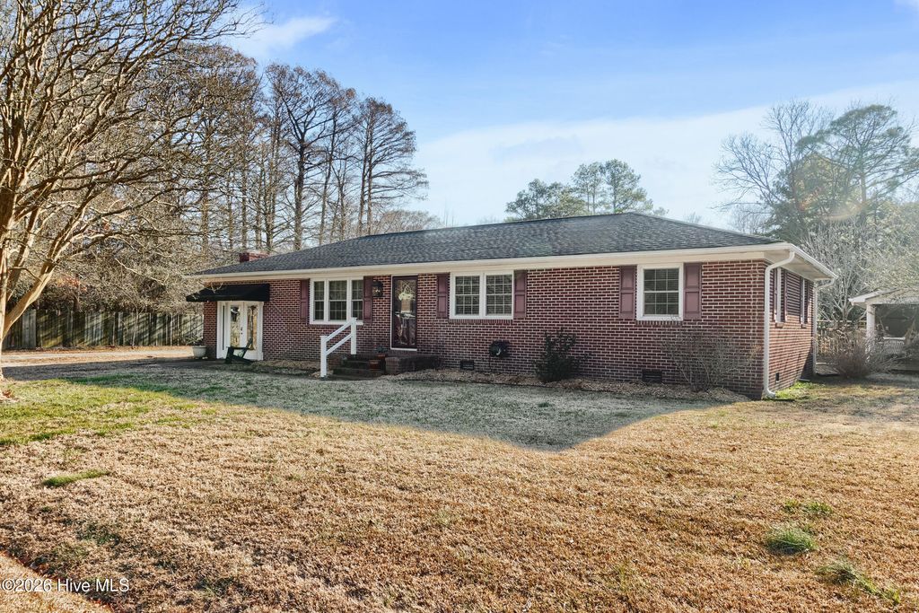 Photo of 106 Marian Avenue, Elizabeth City, NC 27909 (MLS # 100556831)