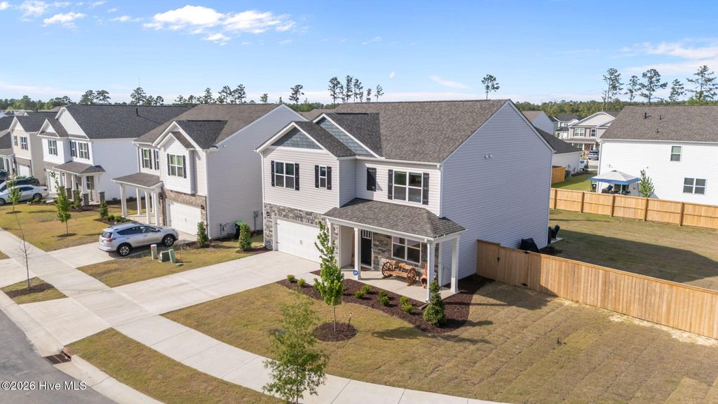 Photo of 1027 Minnette Circle, New Bern, NC 28562 (MLS # 100570415)