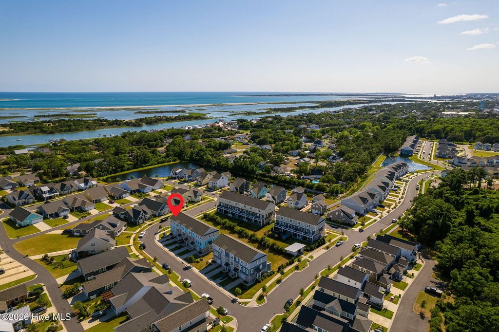 Photo of 123 Whimbrel Way, Beaufort, NC 28516 (MLS # 100553812)