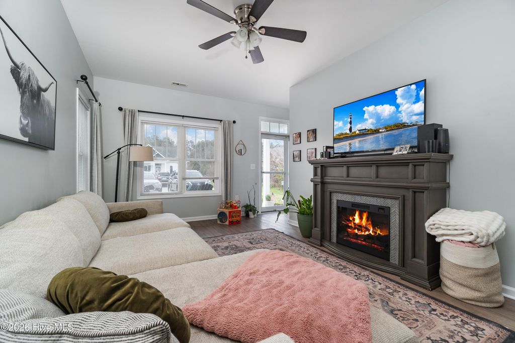 Photo of 802 Pirates Landing Drive #802, Beaufort, NC 28516 (MLS # 100561535)