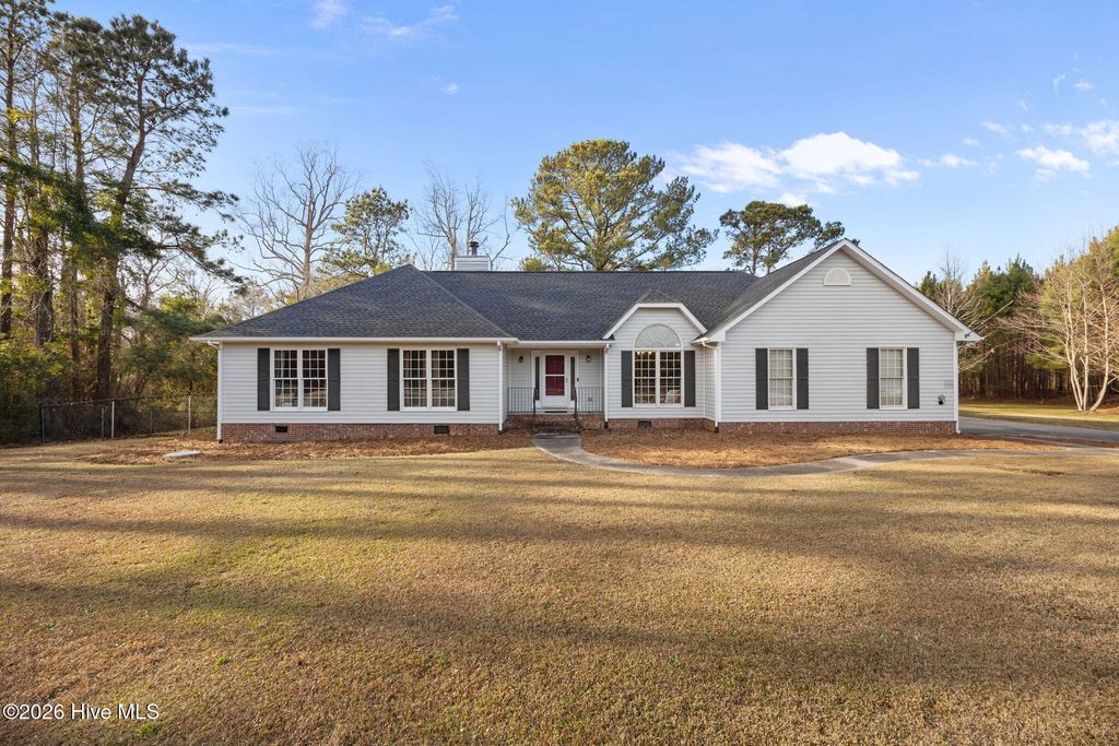 Photo of 400 Carolina Pines Boulevard, New Bern, NC 28560 (MLS # 100549461)