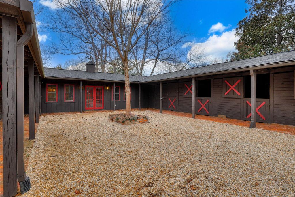 Photo of 524 SW Coker Springs Road, Aiken, SC 29801 (MLS # 551105)