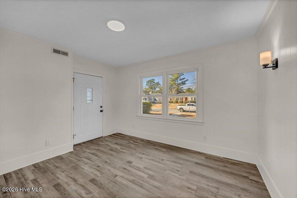 Photo of 329 Wayne Drive, Wilmington, NC 28403 (MLS # 100549662)