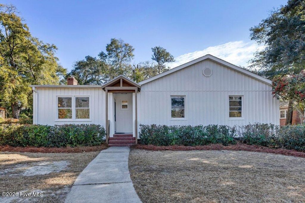 Photo of 329 Wayne Drive, Wilmington, NC 28403 (MLS # 100549662)