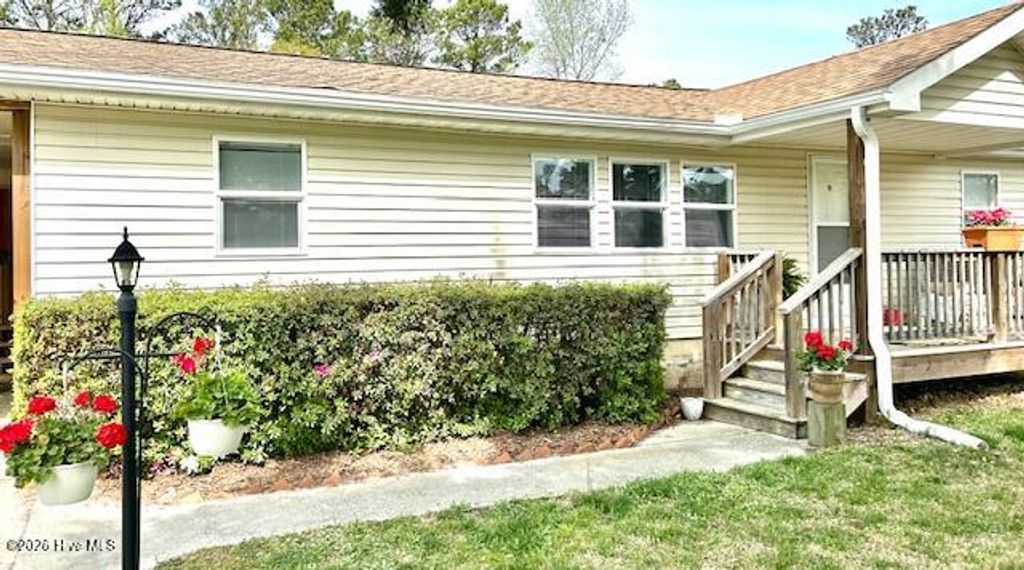 Photo of 200 1st Street, Hampstead, NC 28443 (MLS # 100560633)