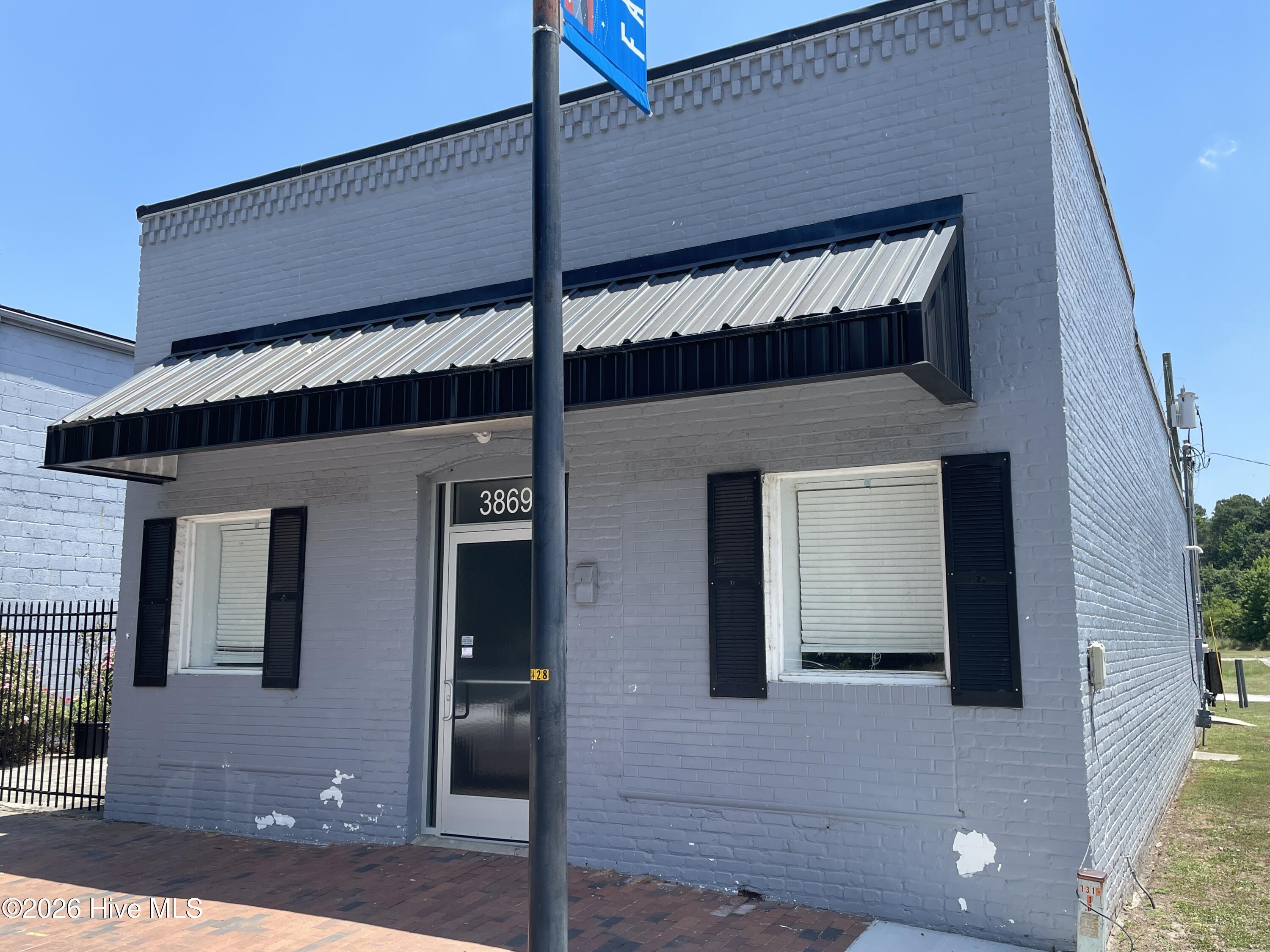 3865 S Main Street