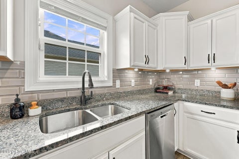 Tiny photo for 314 Wood House Drive, Jacksonville, NC 28546 (MLS # 100606331)