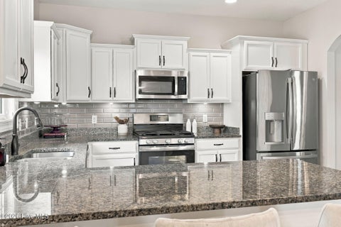 Tiny photo for 314 Wood House Drive, Jacksonville, NC 28546 (MLS # 100606331)