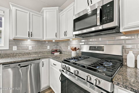 Tiny photo for 314 Wood House Drive, Jacksonville, NC 28546 (MLS # 100606331)