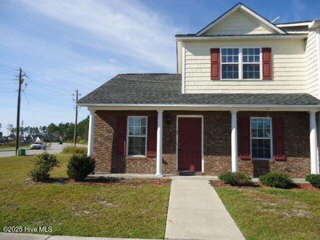 Photo of 1106 Springwood Drive, Jacksonville, NC 28546 (MLS # 100545202)