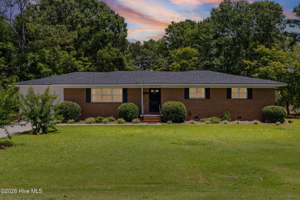 Photo of 410 Johns Road, Thomson, GA 30824 (MLS # 100584236)