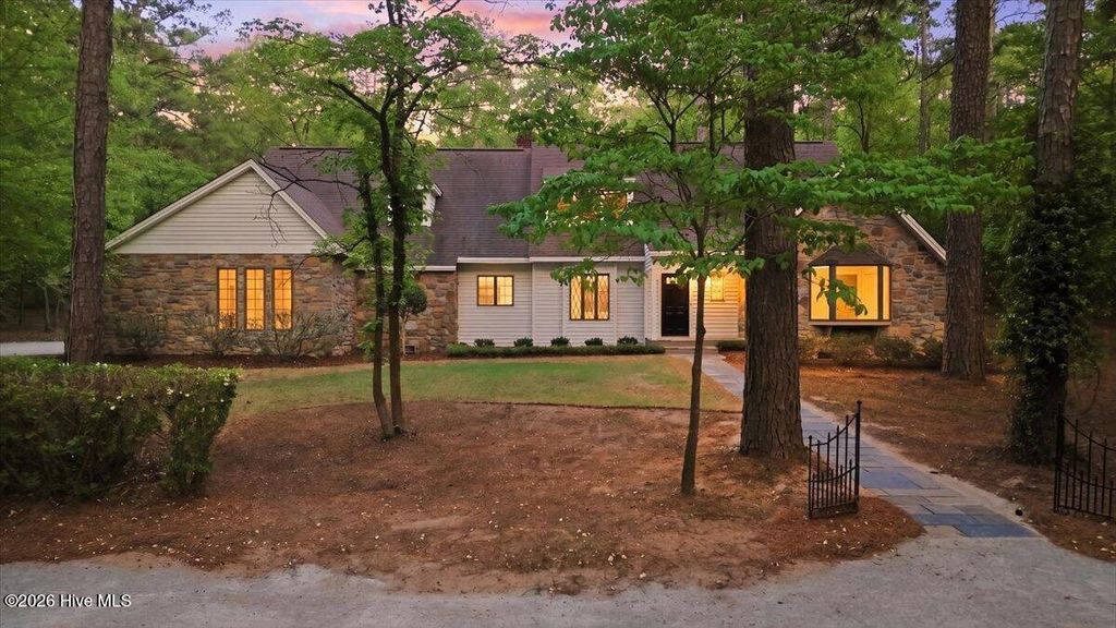 Photo of 141 Bridgewater Drive, Southern Pines, NC 28387 (MLS # 100568452)