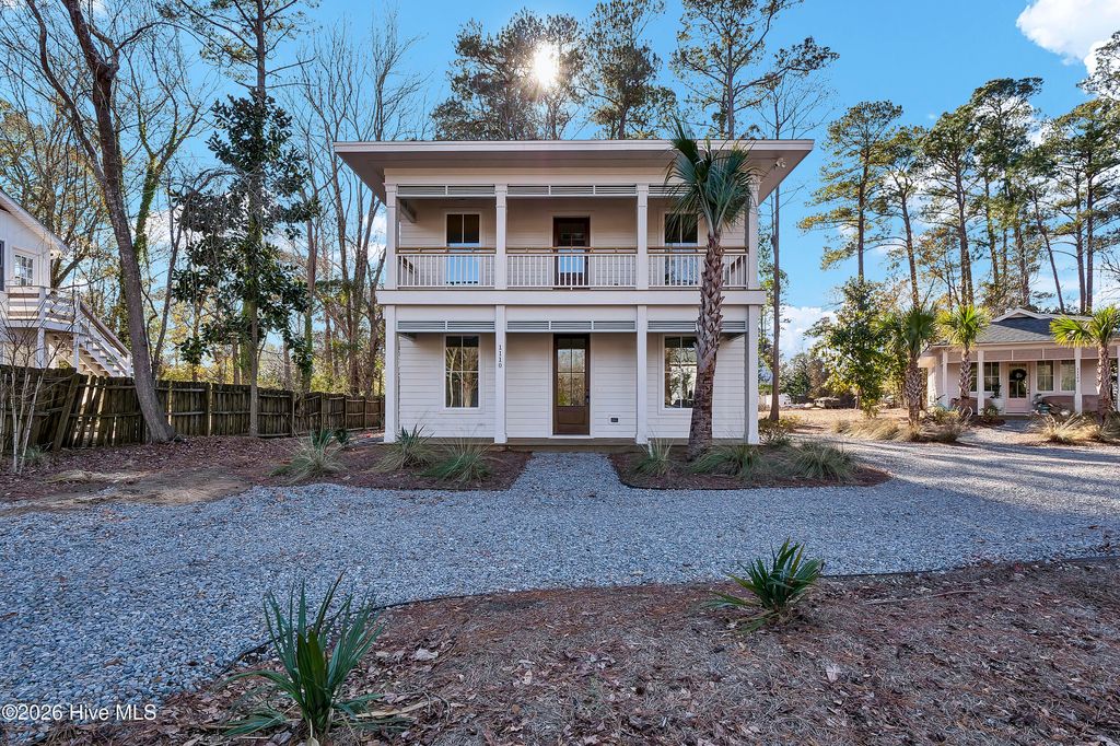 Photo of 1110 Tree Canopy Way, Wilmington, NC 28403 (MLS # 100549345)