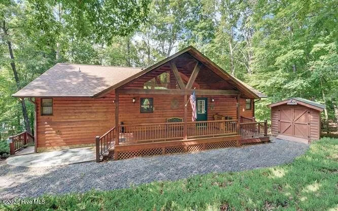 127 Lazy Creek Lane